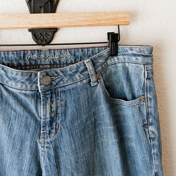 American Eagle Hipster Jeans Womens Sz 14 Long Y2K Low Rise Flare Leg Blue Denim - Picture 3 of 7